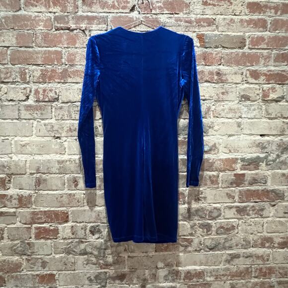 Black Halo Abina Blue Velvet Wrap Dress Size 6 - Picture 9 of 9